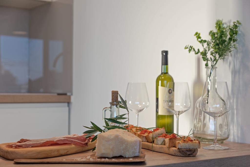 Arka Trogir Apartments - Seget Vranjica Kültér fotó