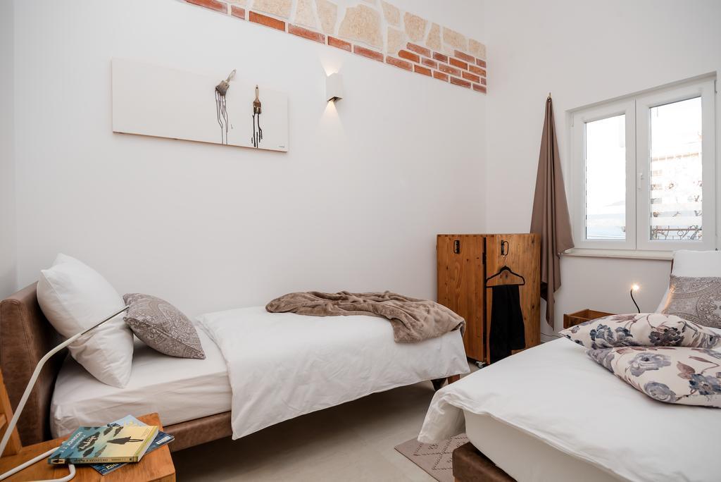 Arka Trogir Apartments - Seget Vranjica Kültér fotó