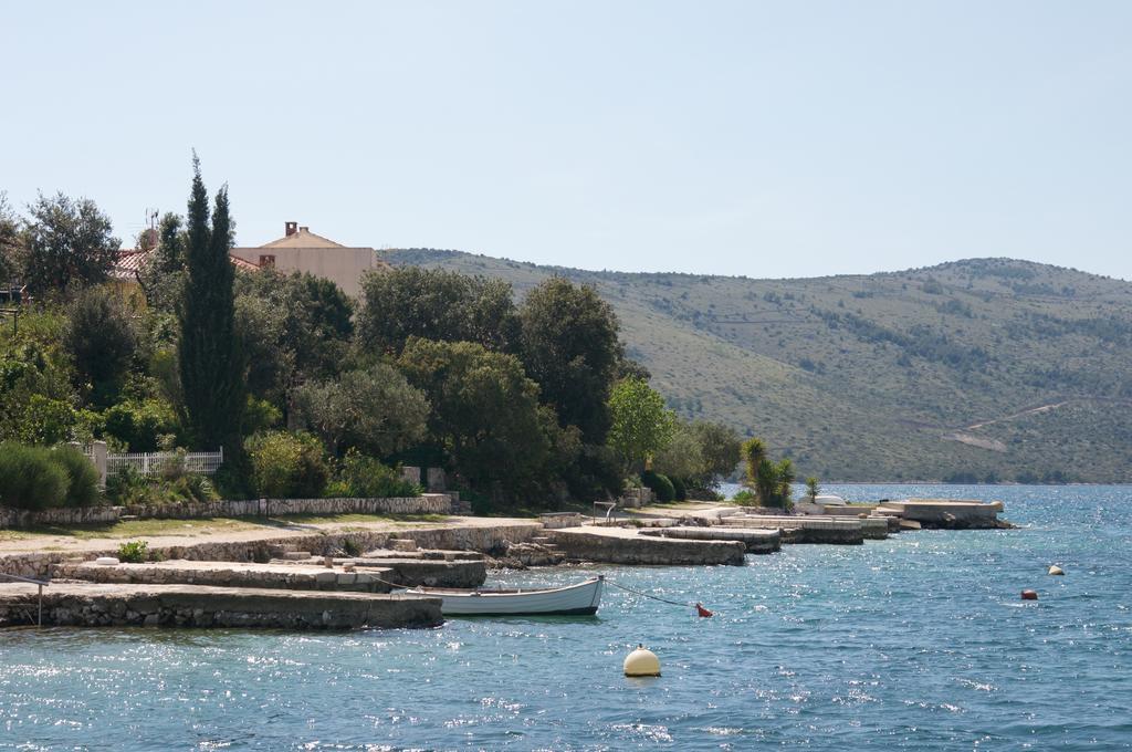 Arka Trogir Apartments - Seget Vranjica Kültér fotó